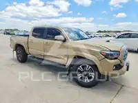 2017 Toyota TACOMA фото