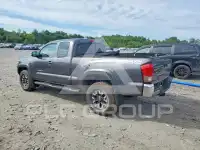 2017 Toyota TACOMA фото