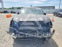 2017 Toyota TACOMA photo