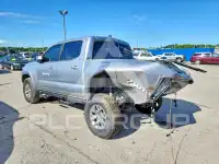 2017 Toyota TACOMA фото