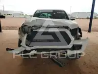 2017 Toyota TACOMA photo