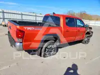 2017 Toyota TACOMA фото