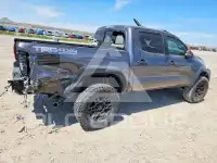 2017 Toyota TACOMA фото