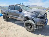 2017 Toyota TACOMA фото
