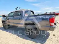 2017 Toyota TACOMA фото