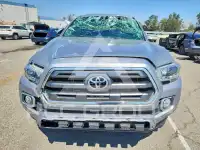 2017 Toyota TACOMA photo
