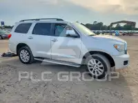2017 Toyota SEQUOIA фото