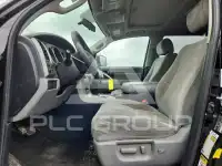 2017 Toyota SEQUOIA photo