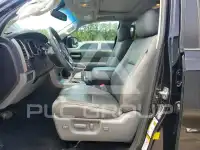 2017 Toyota SEQUOIA фото
