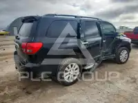 2017 Toyota SEQUOIA фото