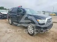 2017 Toyota SEQUOIA фото
