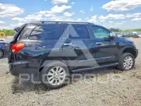 2017 Toyota SEQUOIA фото