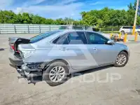 2017 Toyota CAMRY фото