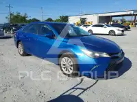 2017 Toyota CAMRY фото
