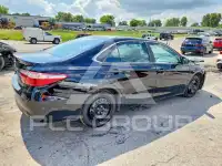 2017 Toyota CAMRY фото