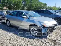2017 Toyota CAMRY фото