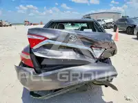 2017 Toyota CAMRY фото