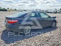 2017 Toyota CAMRY фото