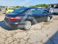 2017 Toyota CAMRY фото