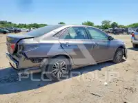 2017 Toyota CAMRY фото