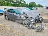 2017 Toyota CAMRY фото
