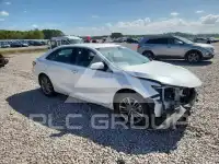 2017 Toyota CAMRY фото
