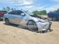 2017 Toyota CAMRY фото