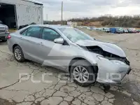 2017 Toyota CAMRY фото