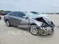 2017 Toyota CAMRY фото