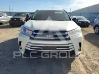 2017 Toyota Highlander photo