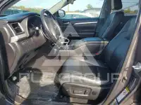 2017 Toyota Highlander фото