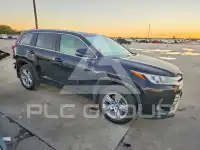 2017 Toyota Highlander фото