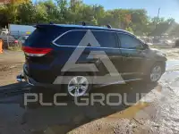 2017 Toyota Highlander photo