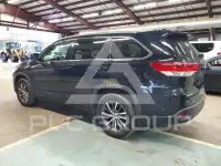 2017 Toyota Highlander photo