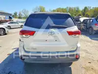 2017 Toyota Highlander фото