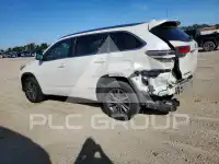 2017 Toyota Highlander photo