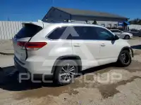 2017 Toyota Highlander фото