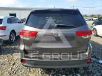 2017 Toyota Highlander фото