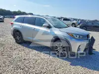 2017 Toyota Highlander фото