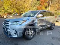 2017 Toyota Highlander фото