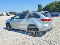 2017 Toyota Highlander фото