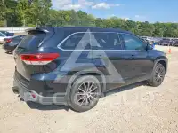 2017 Toyota Highlander фото