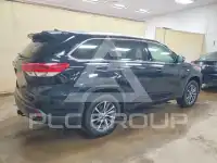 2017 Toyota Highlander фото