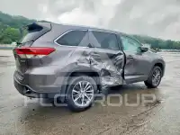 2017 Toyota Highlander фото