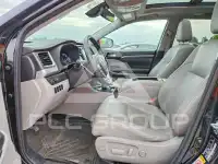 2017 Toyota Highlander фото