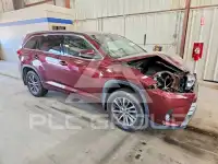2017 Toyota Highlander фото