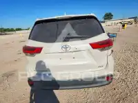 2017 Toyota Highlander фото