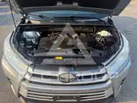2017 Toyota Highlander фото