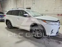 2017 Toyota Highlander фото