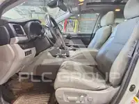 2017 Toyota Highlander photo